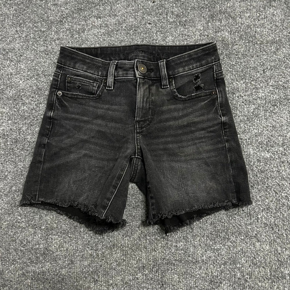 American Eagle Shorts Womens Size 0 Black Distressed Viscose Denim Raw Hem Slim